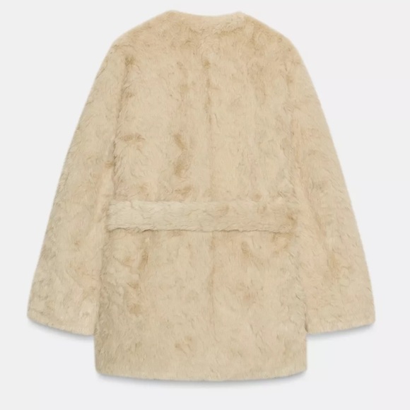 BNWT ZARA LIMITED EDITION FUR COAT - Picture 5 of 5